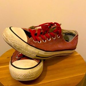 Red converse